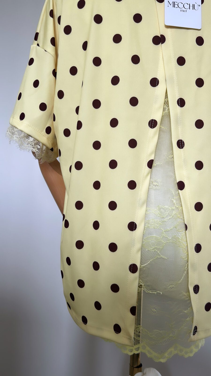 T-shirt à pois 3