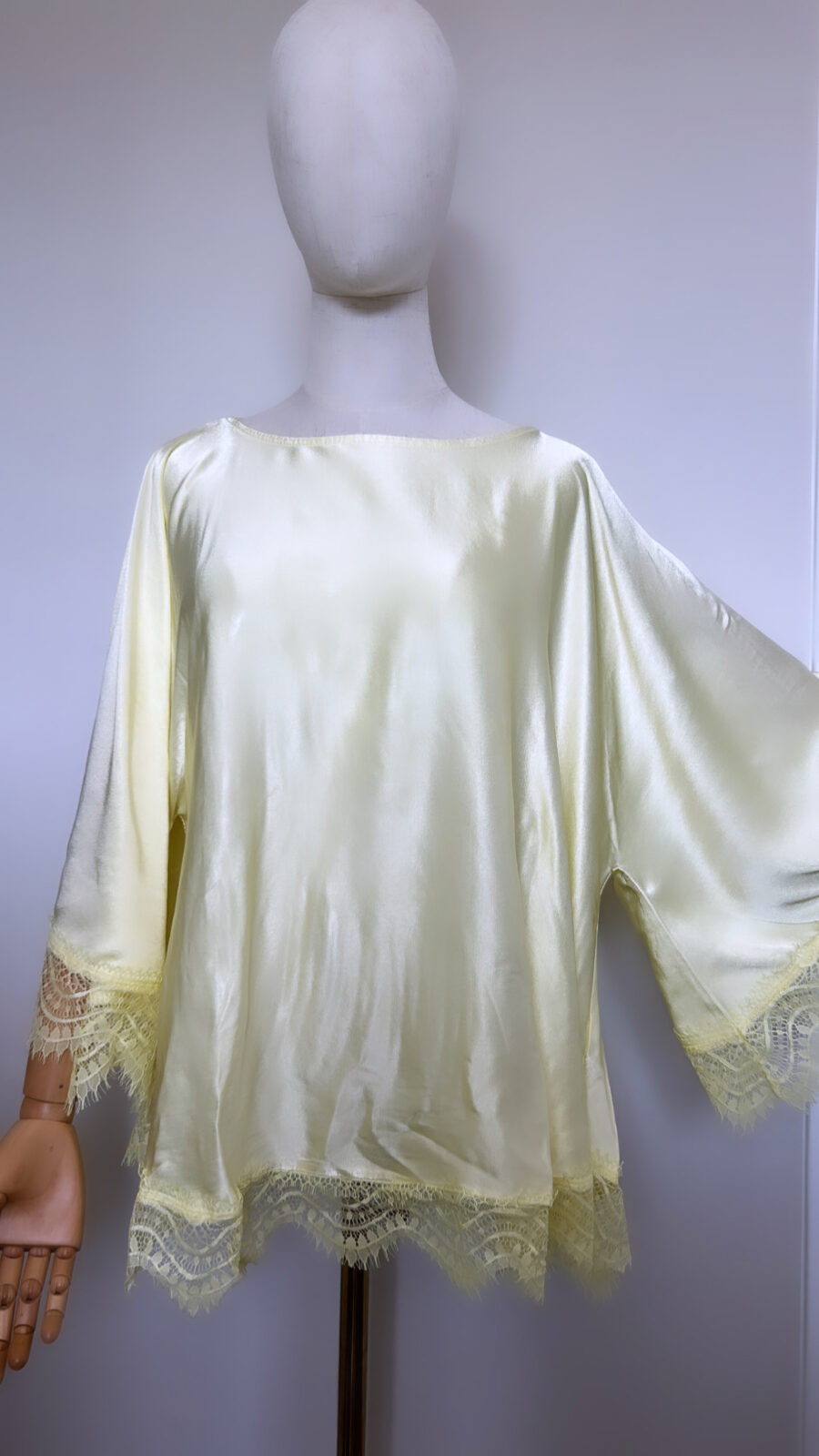 Blouse en dentelle