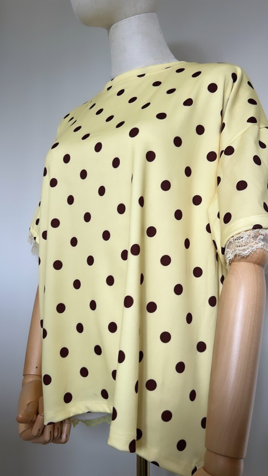 T-shirt à pois 3