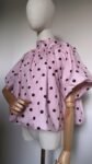 Blouse Cape à Pois Rose et Marron, Nœud Dos Nu