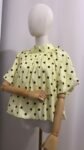Blouse Cape à Pois Jaune Pâle et Marron, Nœud Dos Nu