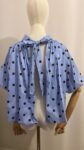 Blouse Cape Bleu Ciels à Pois noir , Nœud Dos Nu